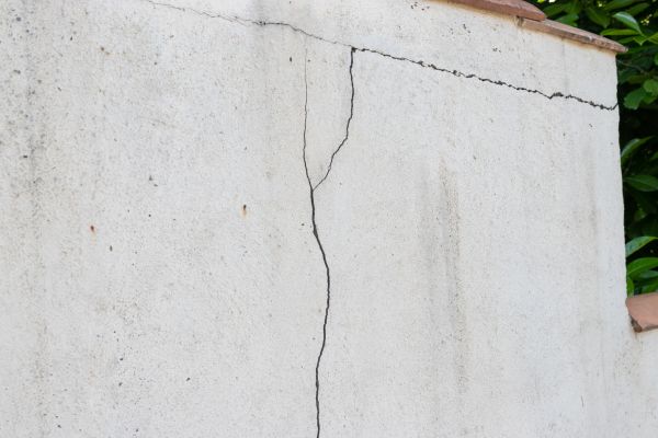Cost of Foundation Crack Patching in West Bend