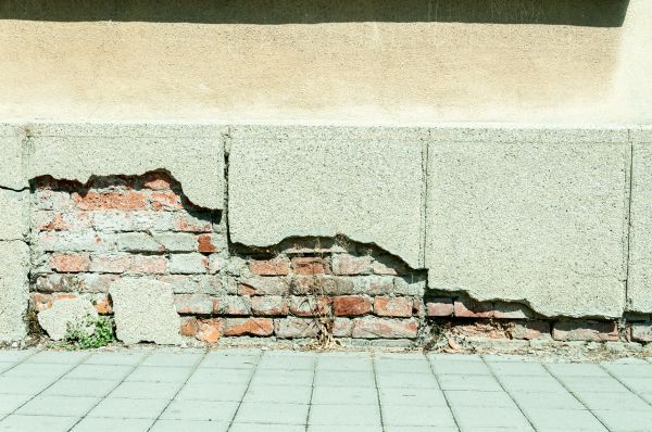 Cost of Foundation Damage Repair in West Bend
